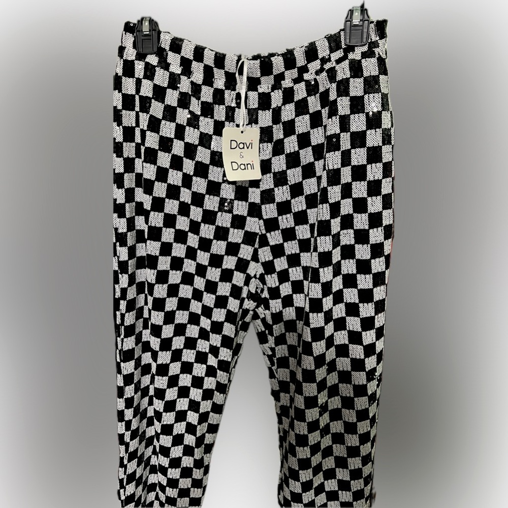 NWT Davi & Dani Bling Holiday Party Pants Lined Black And White Sequin